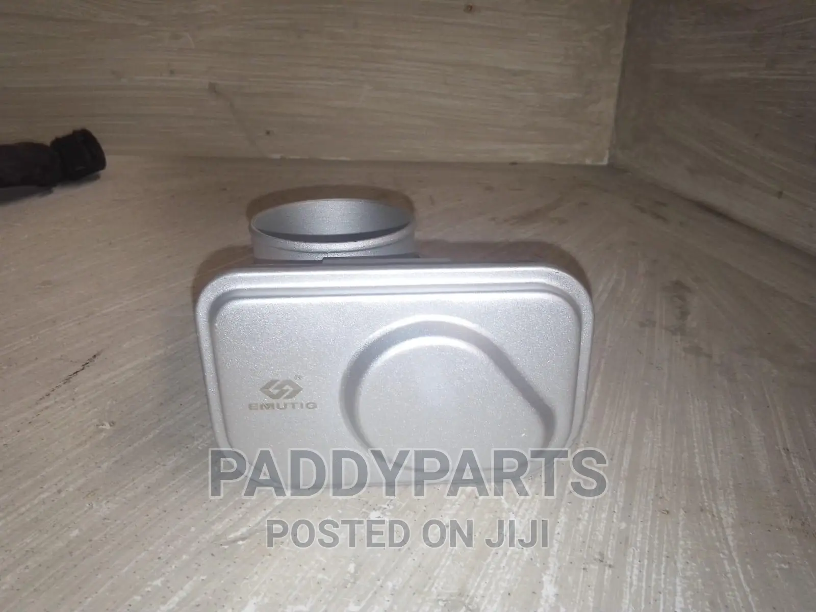 Chrysler 200 Throttle Body/Injector Mouth