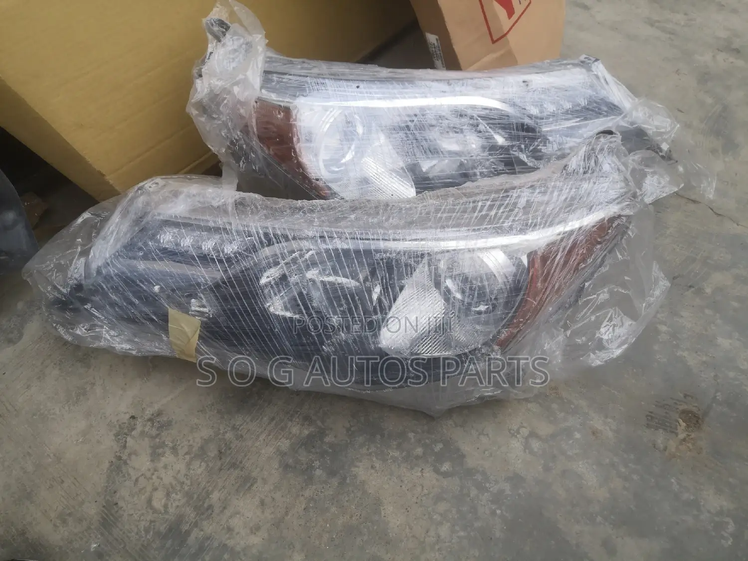 Headlamp Rav4 2014