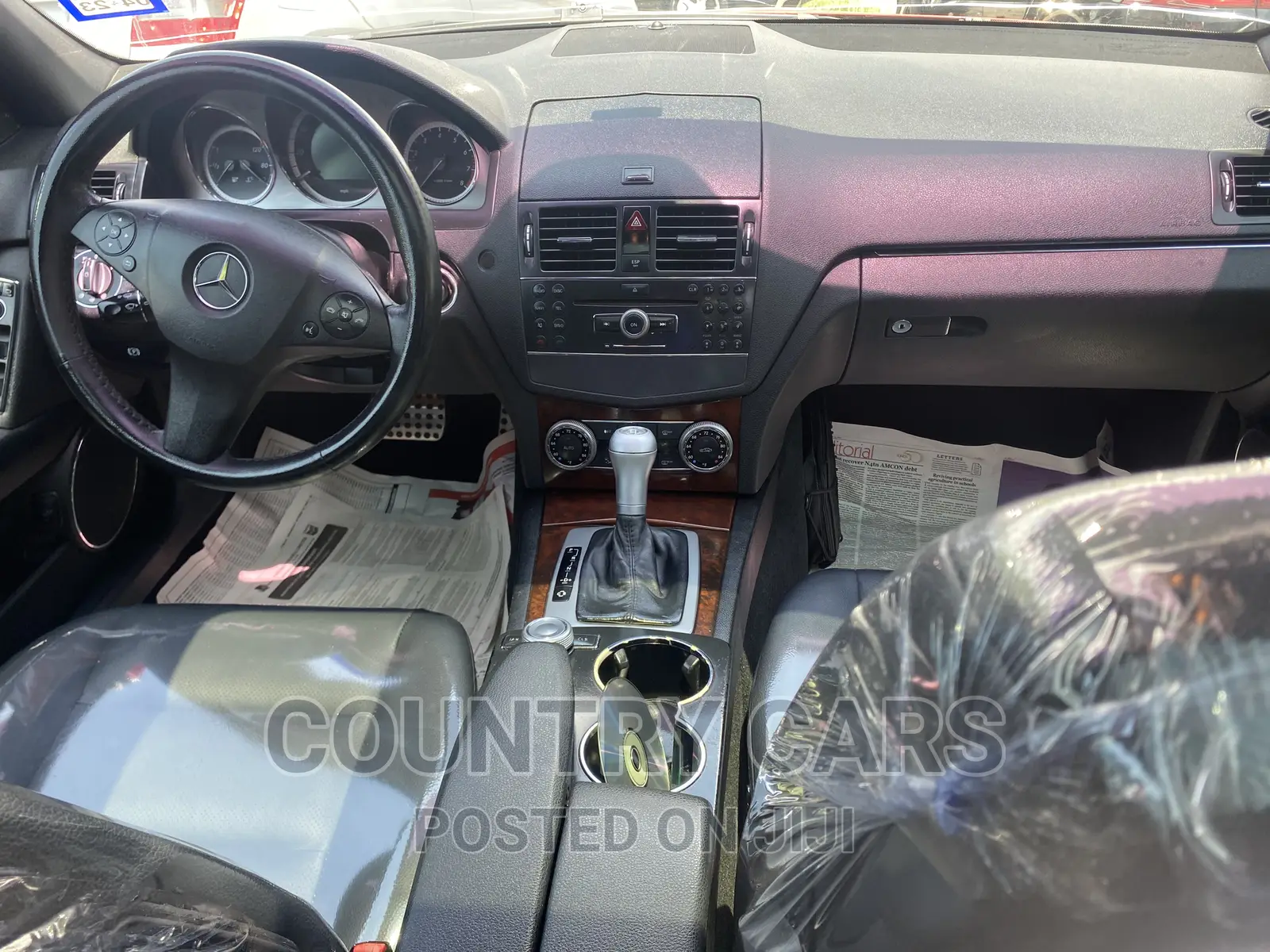 Mercedes-Benz C300 2010 Red