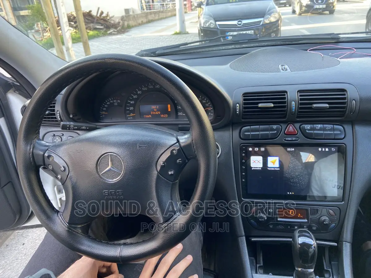 Mercedes Benz C-Class (W203) 02-04 (W209) 02-06.