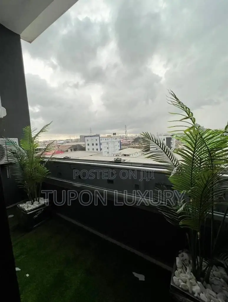 Luxury 2 Bedroom Pent House With Snooker
