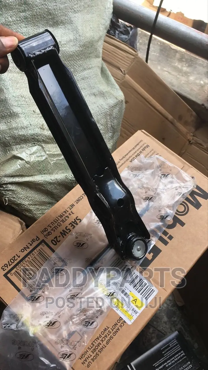 Suzuki Alto Lower Control Arm