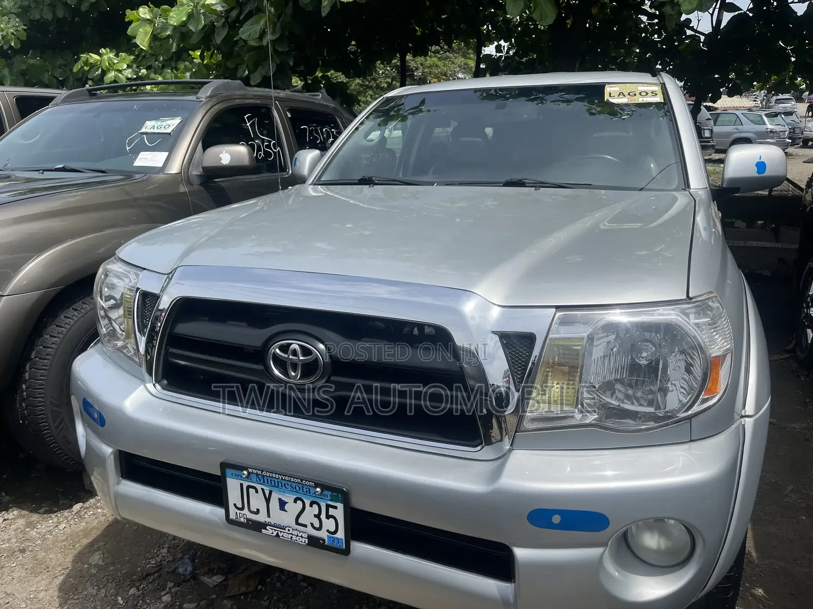 Toyota Tacoma Double Cab V6 Automatic 2011 Silver