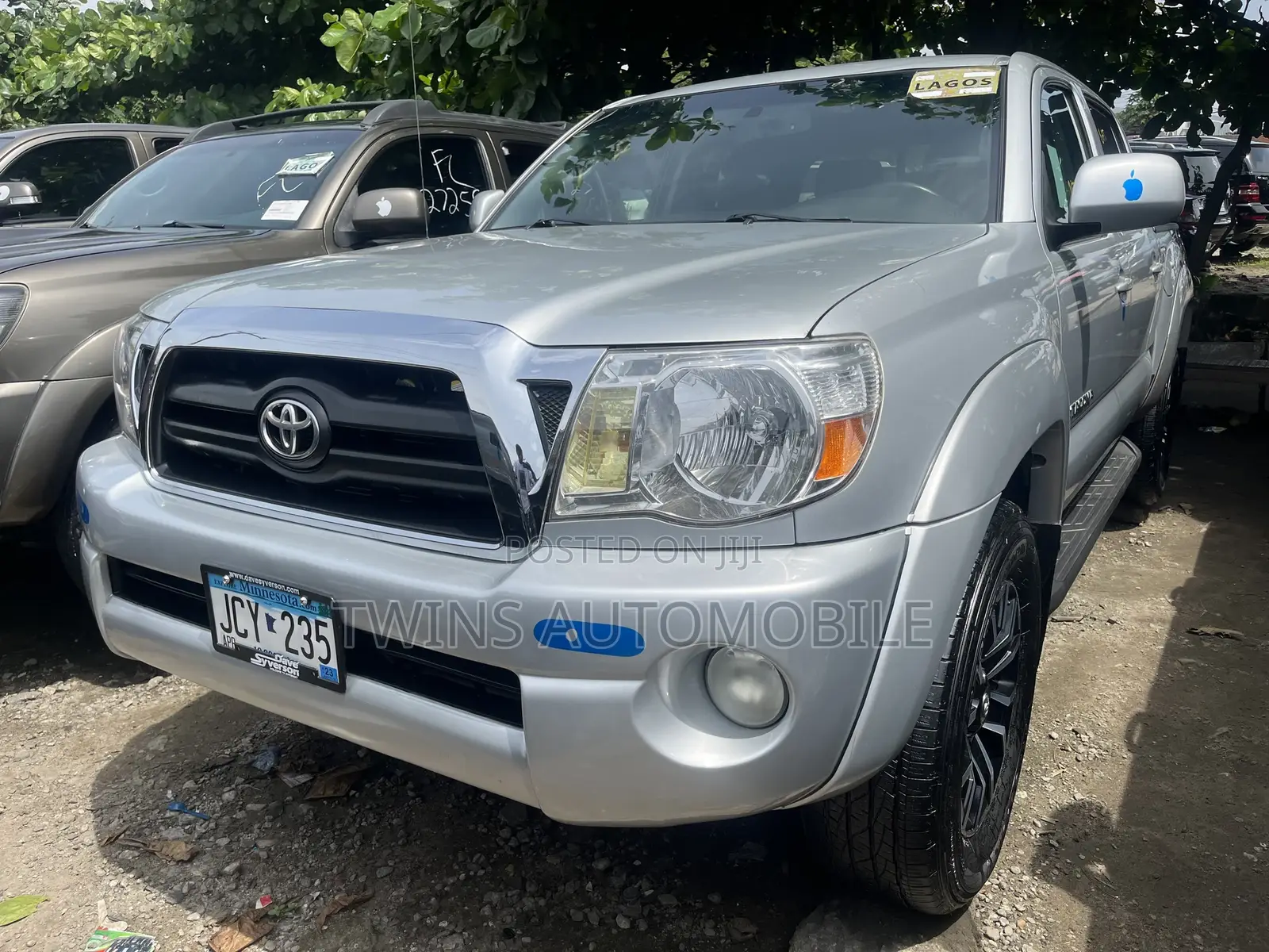 Toyota Tacoma Double Cab V6 Automatic 2011 Silver
