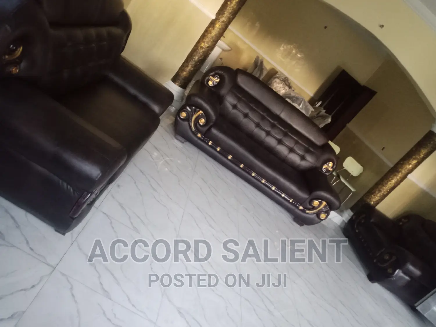 7 Seater Quality Leather Sofa