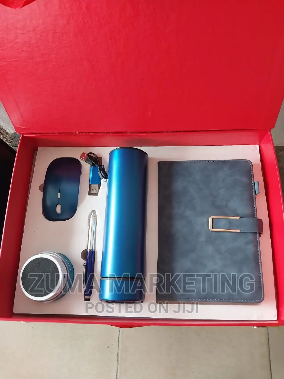Exquisite Range of Premium Corporate Souvenirs! 2 in 1