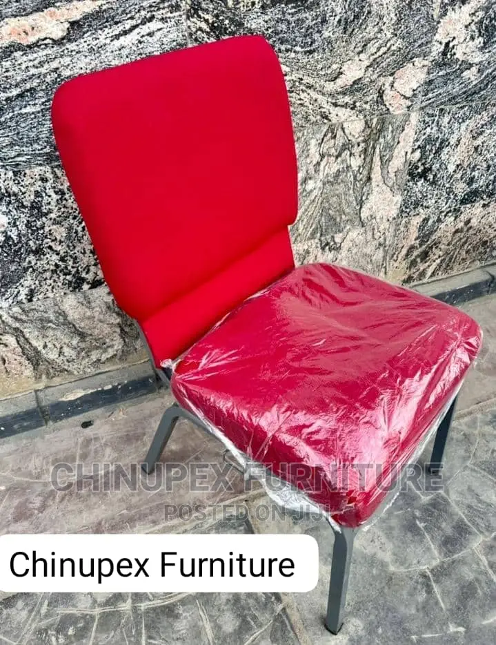 Church Banquet Chairs With High Comfort Sitting