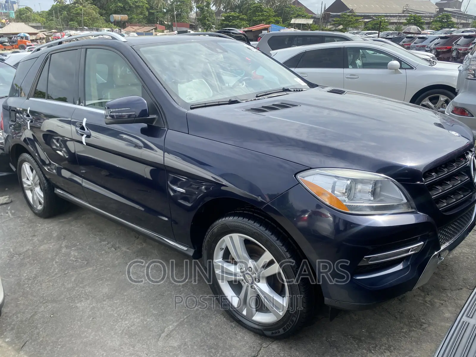 Mercedes-Benz M Class ML 350 4Matic 2013 Blue