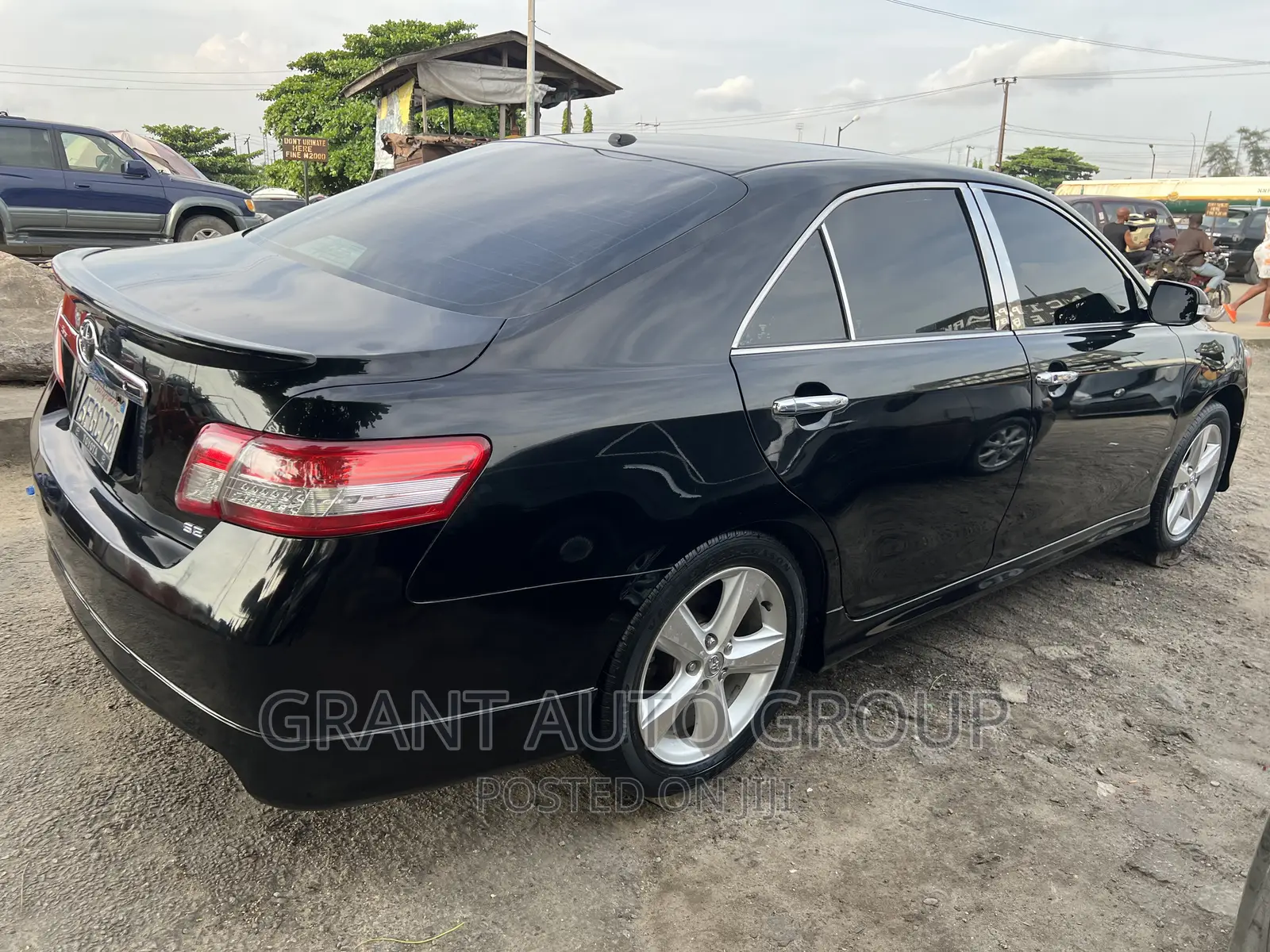 Toyota Camry SE 4dr Sedan (2.5L 4cyl 6AM) 2010 Black
