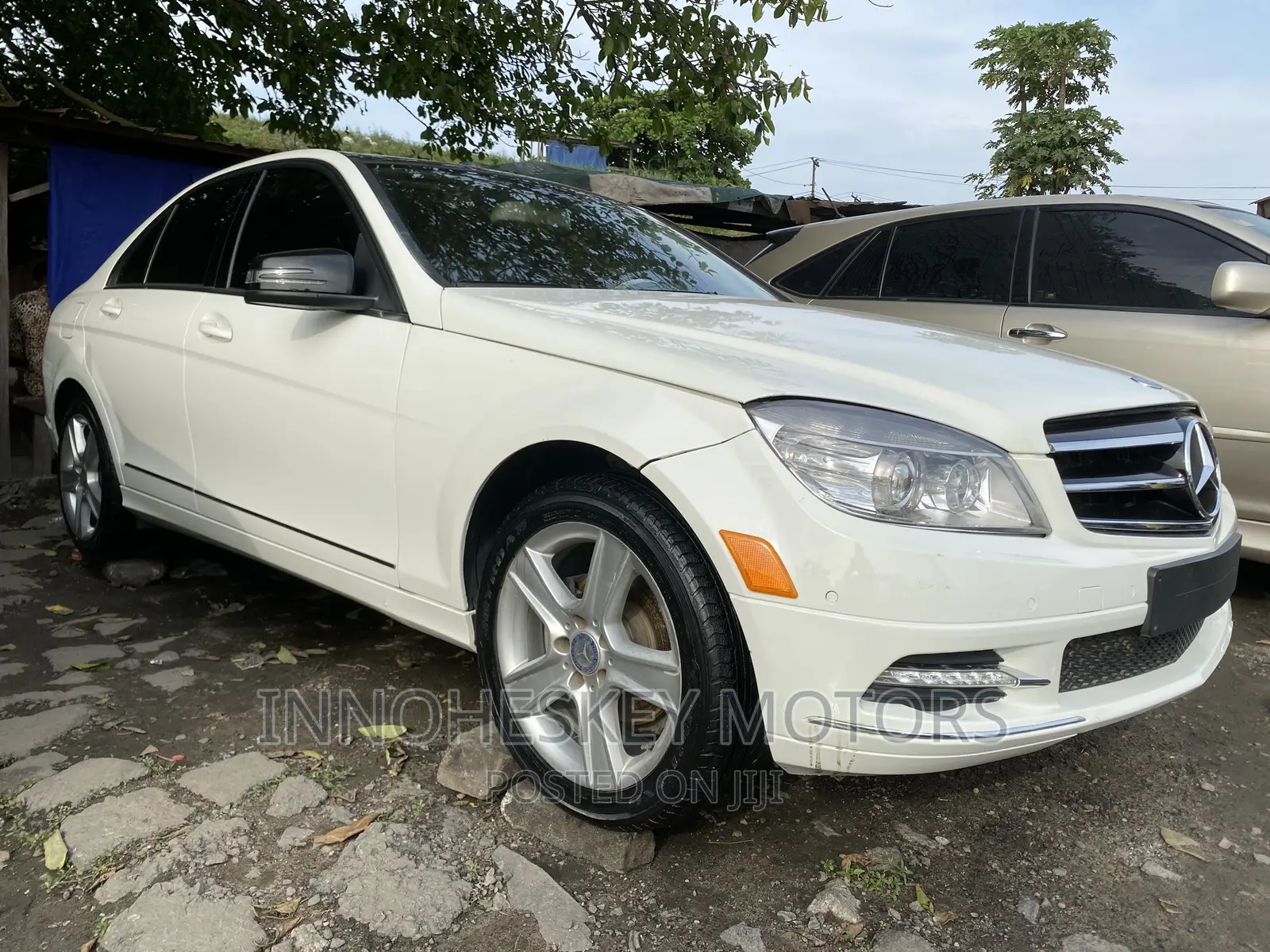 Mercedes-Benz C300 2010 White
