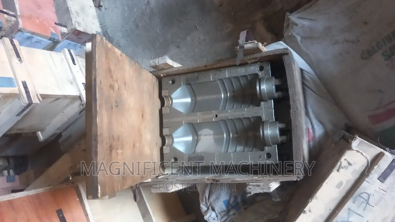 Pet Blow Bottle Mould