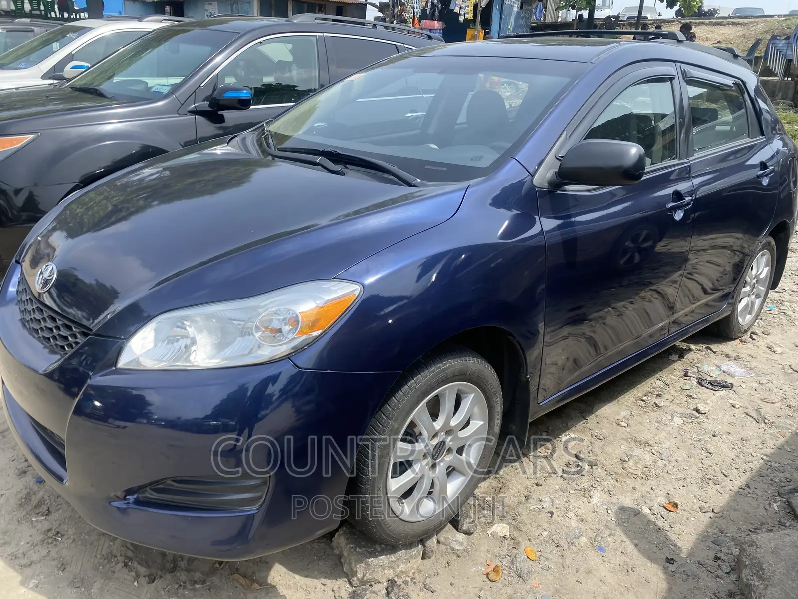 Toyota Matrix Hatchback FWD (1.8L 4cyl 5M) 2010 Blue