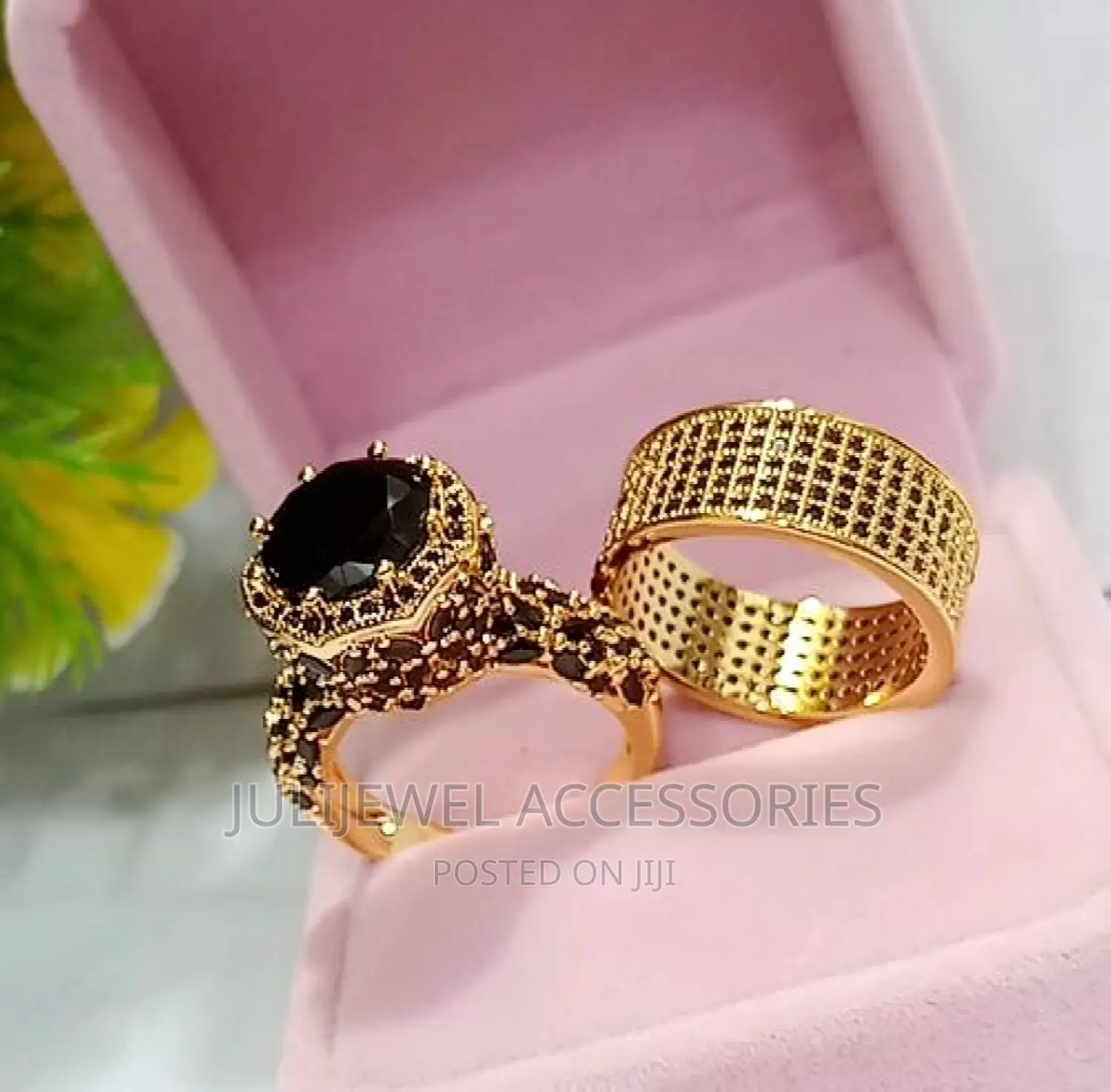Zirconia Wedding Ring