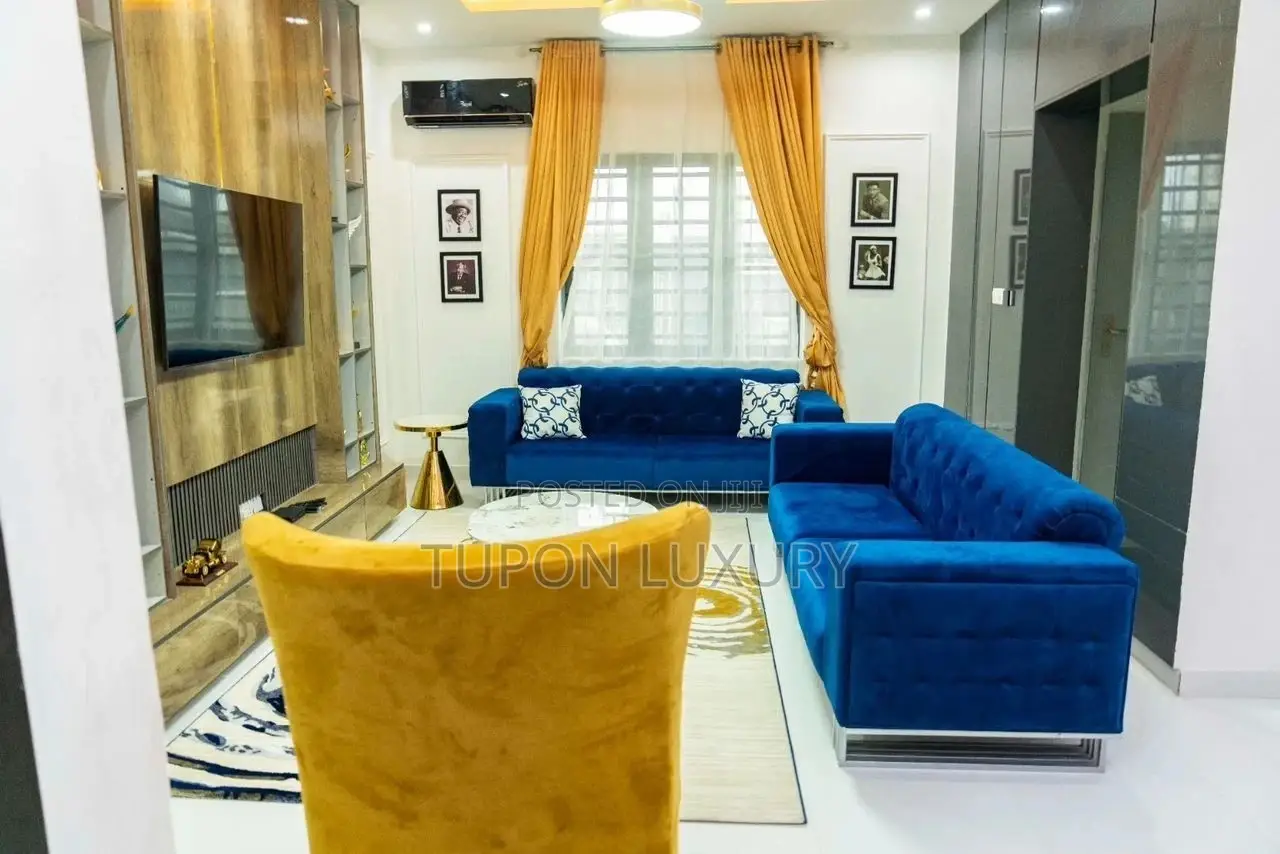 4 Bedroom Duplex With Snooker