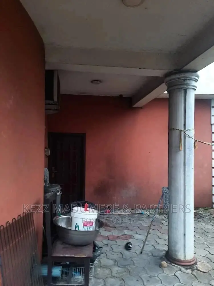 5bdrm Duplex in Brainfield Ave, By, Port-Harcourt for sale