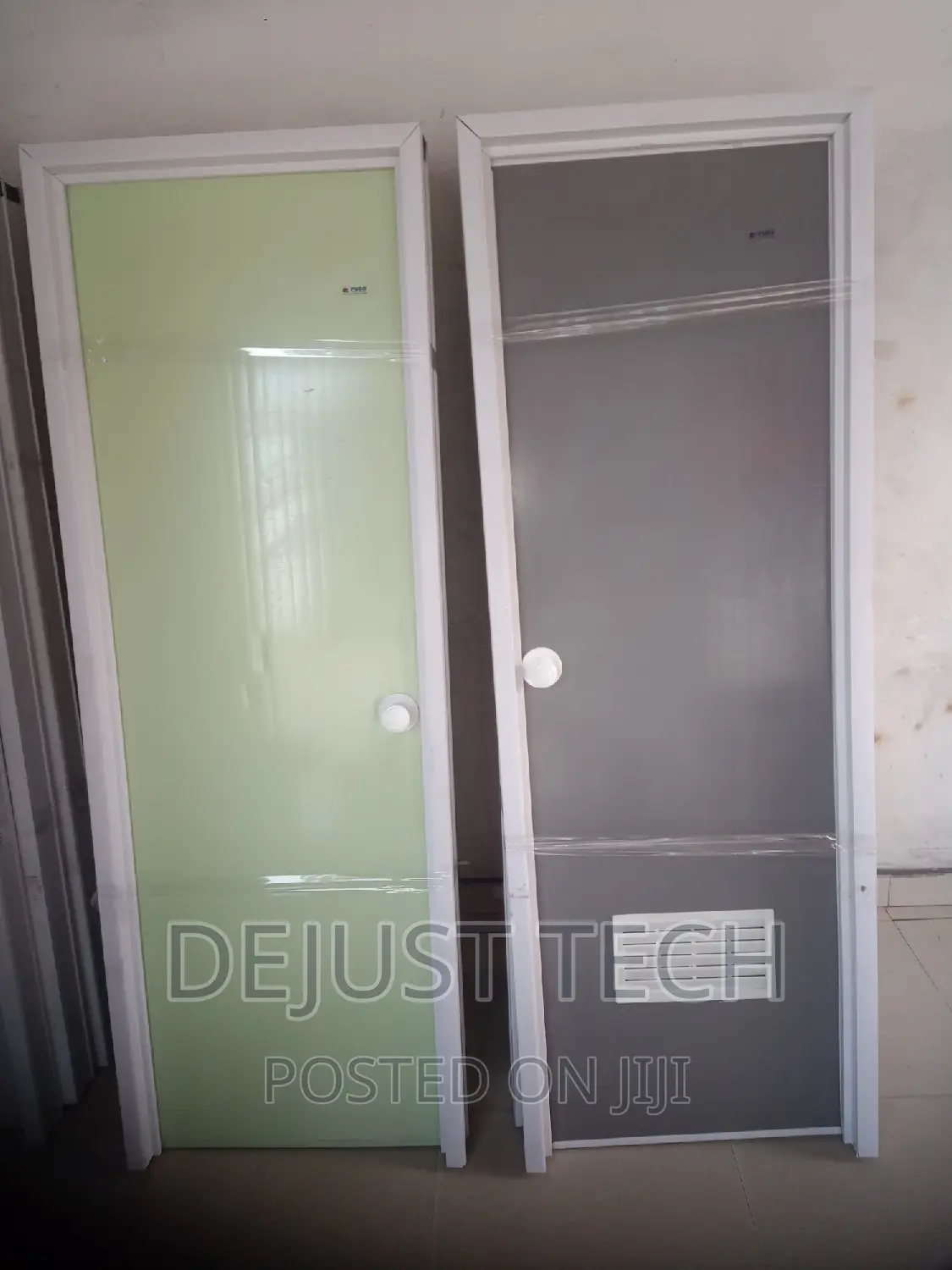 Sharp PVC Toilet Doors Bathroom