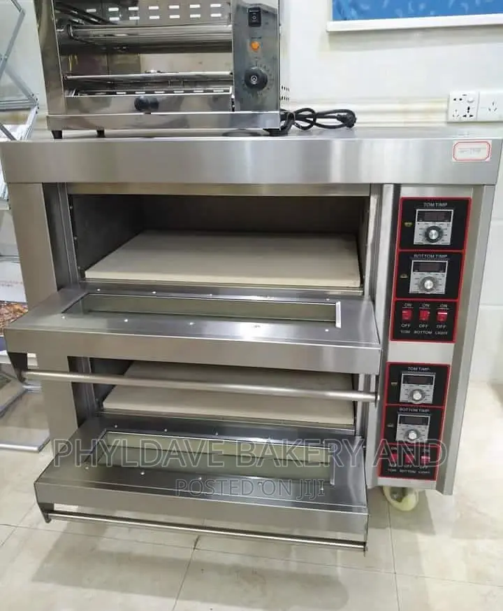 Family Loaves Electric 4 Trays Oven With Under Shelf