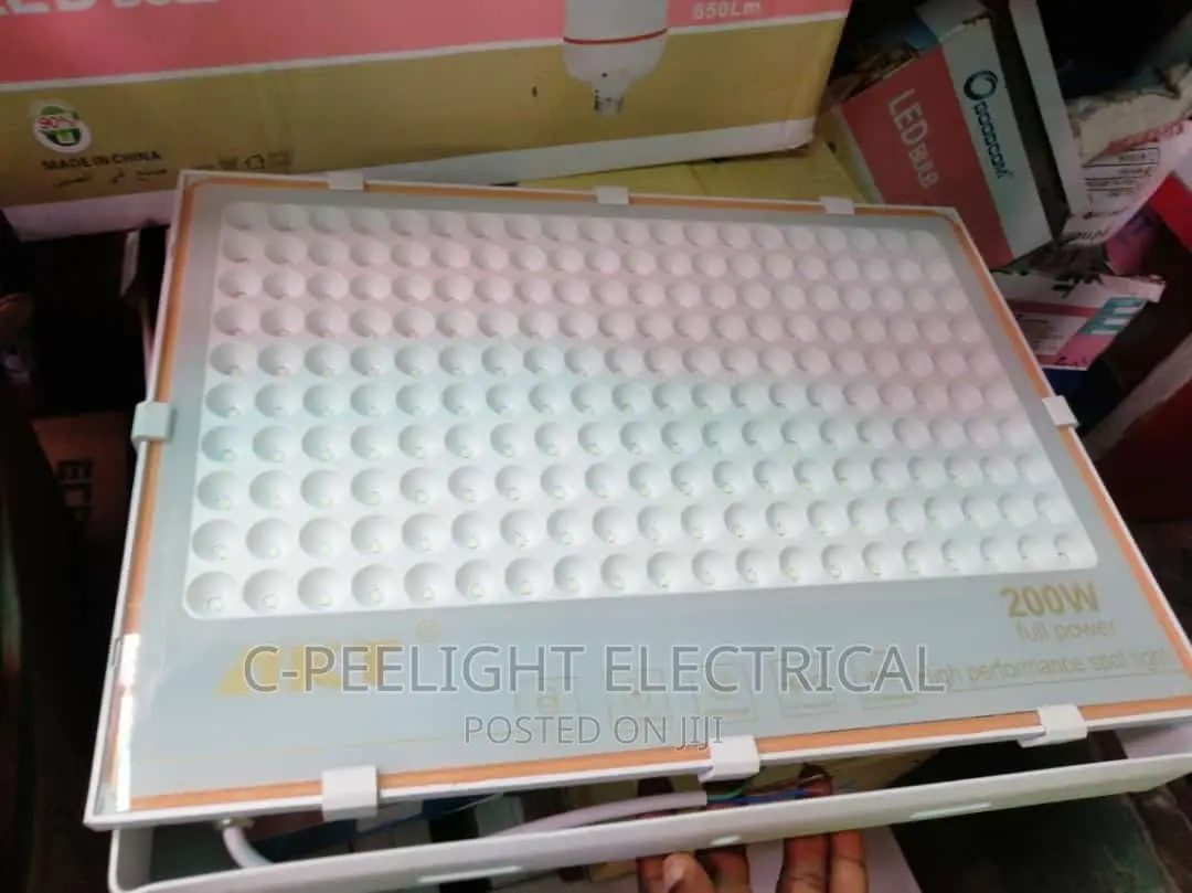 200watts Akt Flood Light