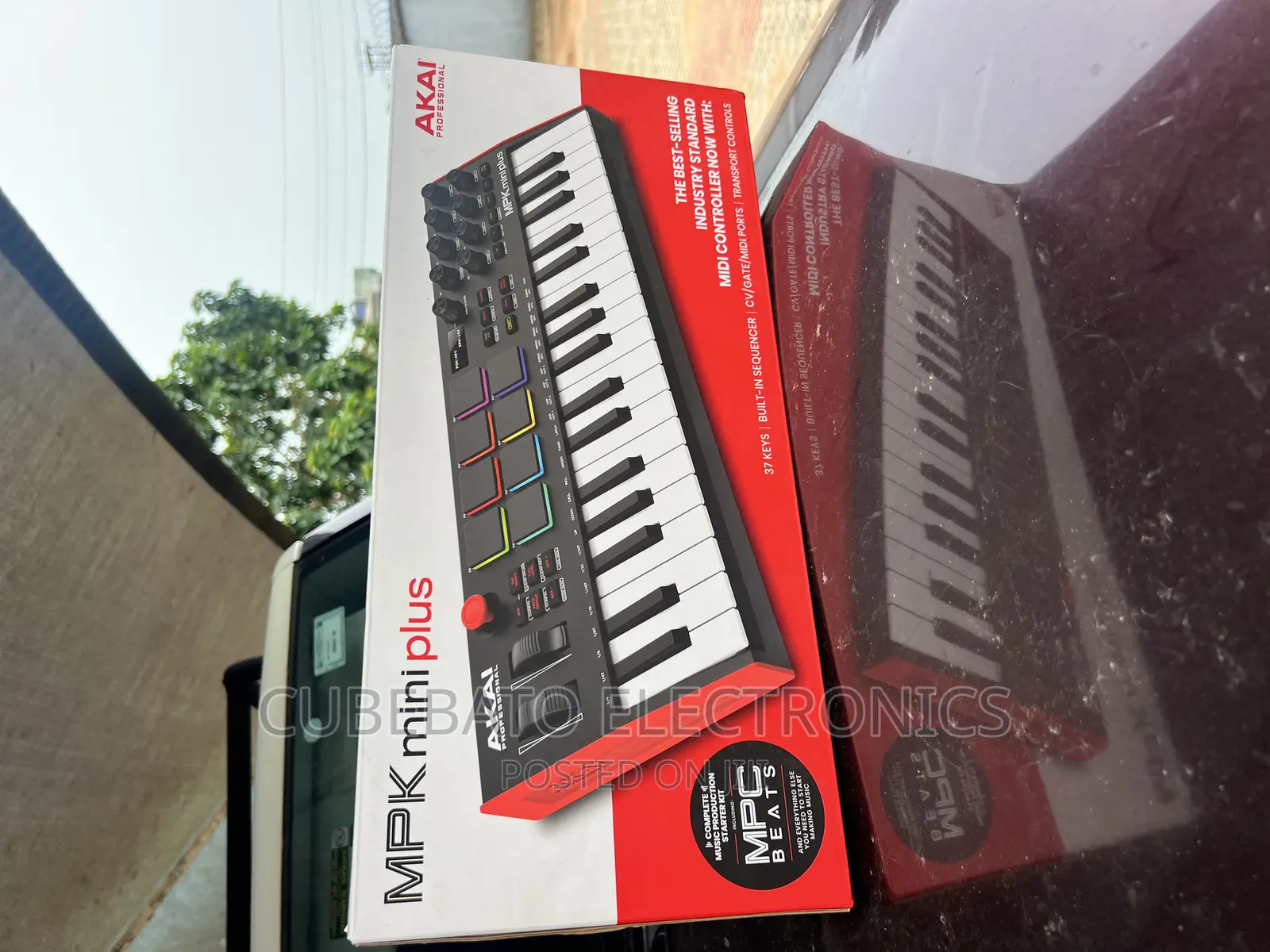 Akai MPK Mini Plus