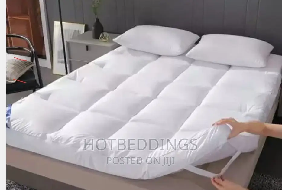 White Fluffy Mattress Topper