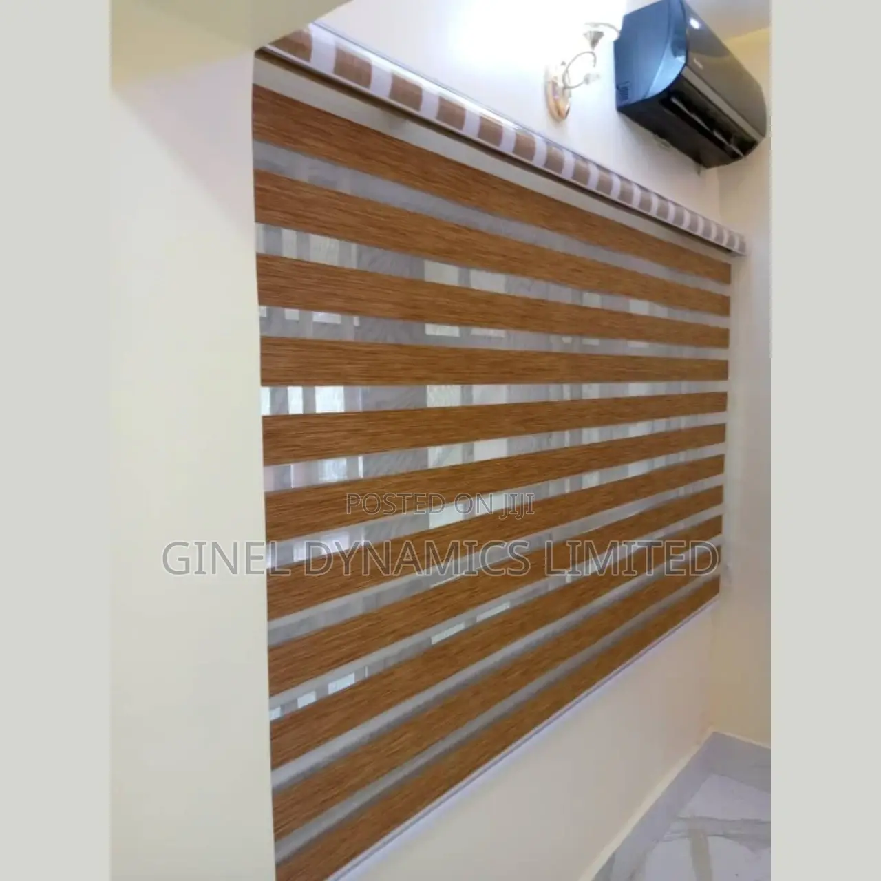 High Quality Window Blind (Free Delivery)