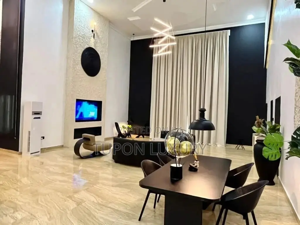 Luxury 4bedroom Penthouse in Ikoyi