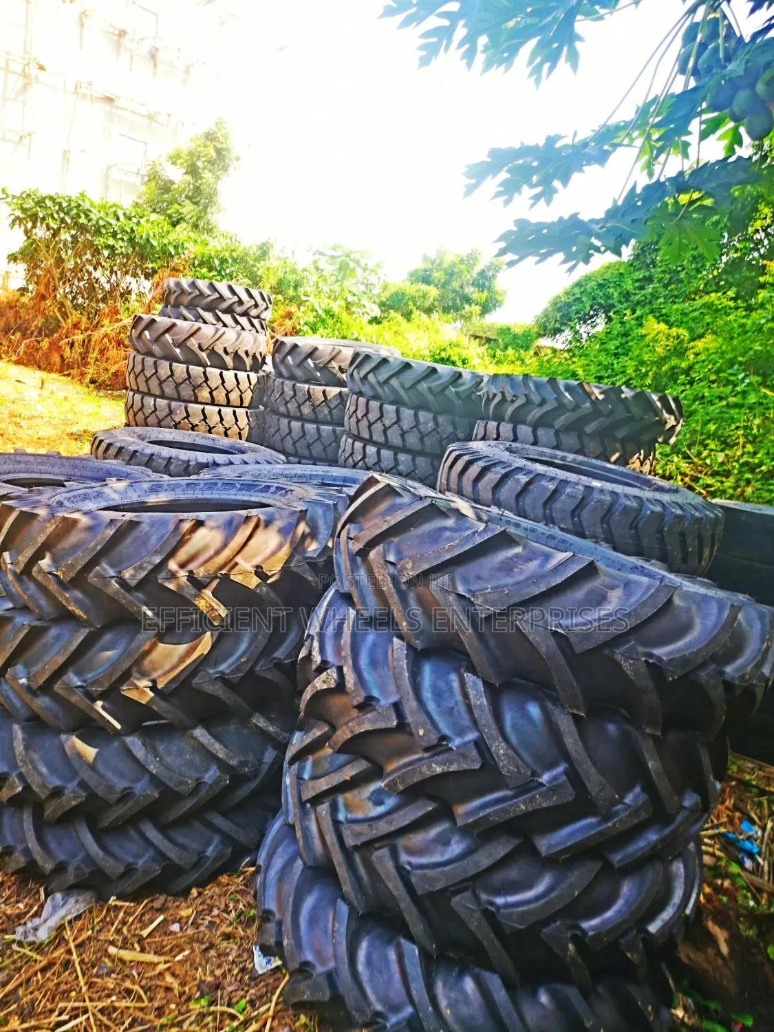 Tractor Tyres, Caterpillars Tyresmade in India