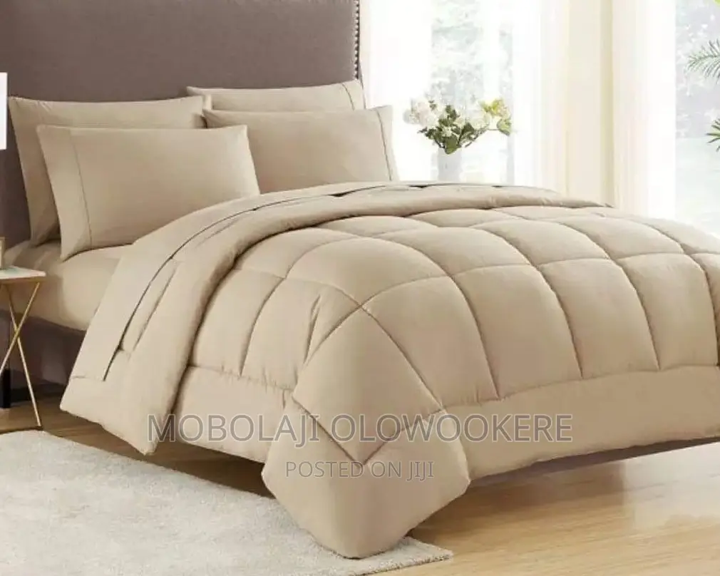 Durable Plain Set of Duvet Bedsheet and Pillowcases