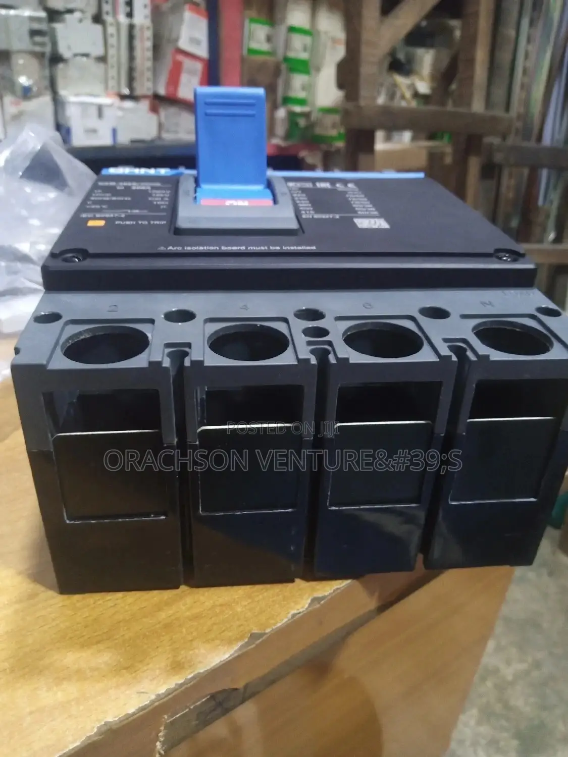 400amps 4pole Chint Circuit Breaker