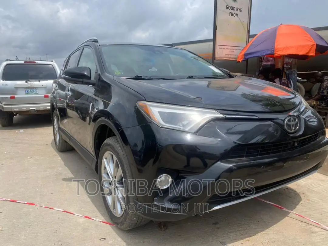 Toyota RAV4 2016 Black