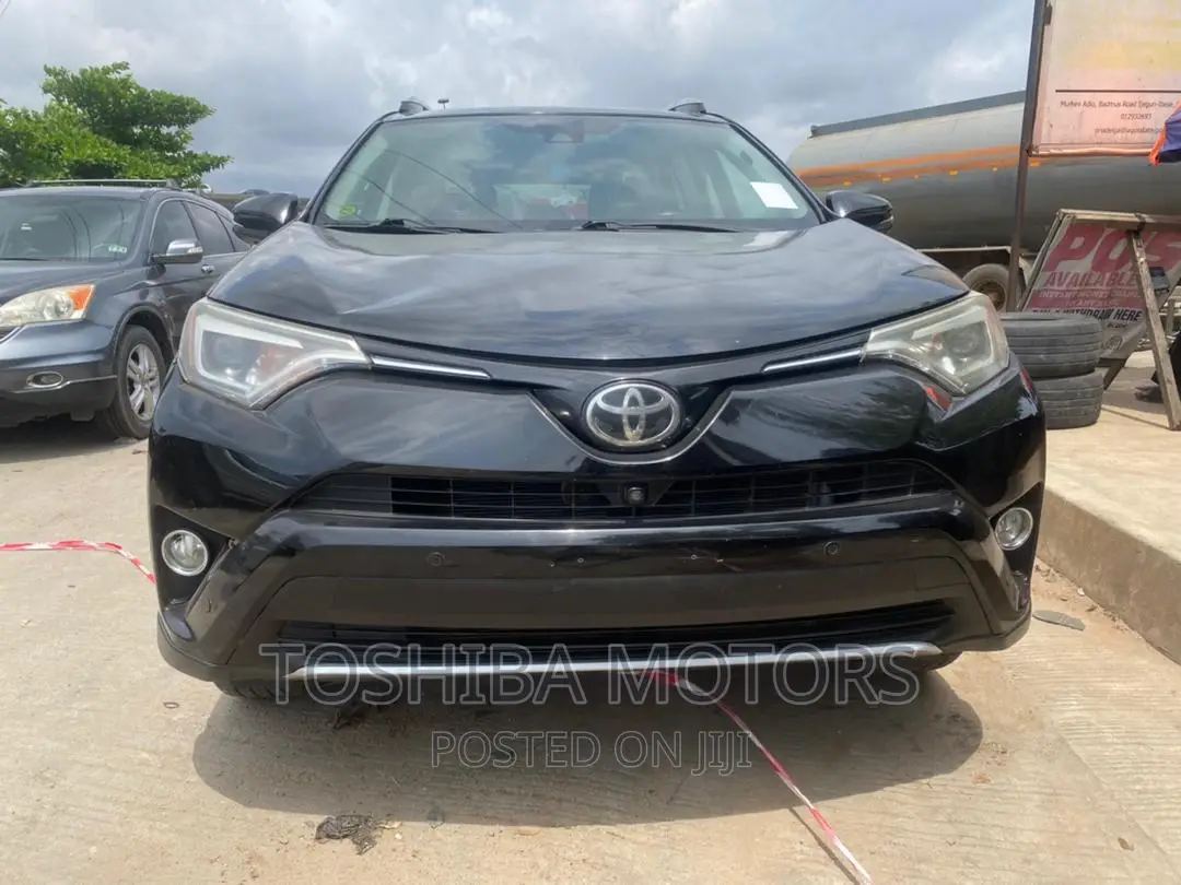 Toyota RAV4 2016 Black