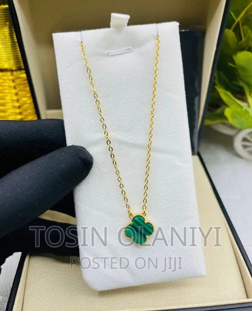 Ladies' Fashion Necklace