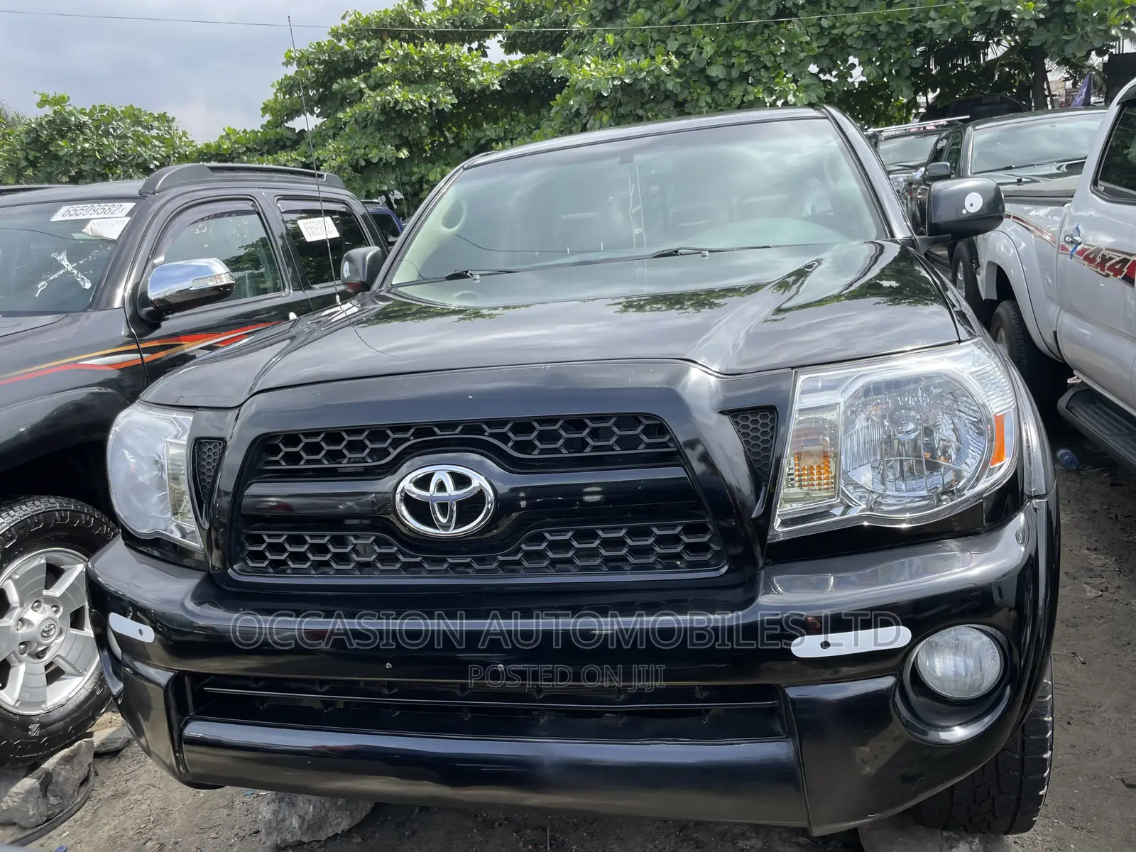 Toyota Tacoma 2011 Black