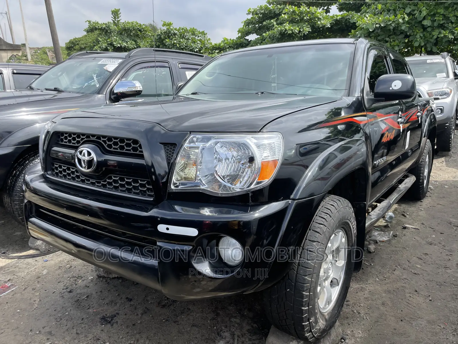 Toyota Tacoma 2011 Black