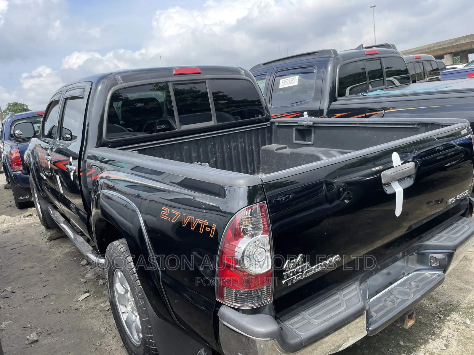 Toyota Tacoma 2011 Black