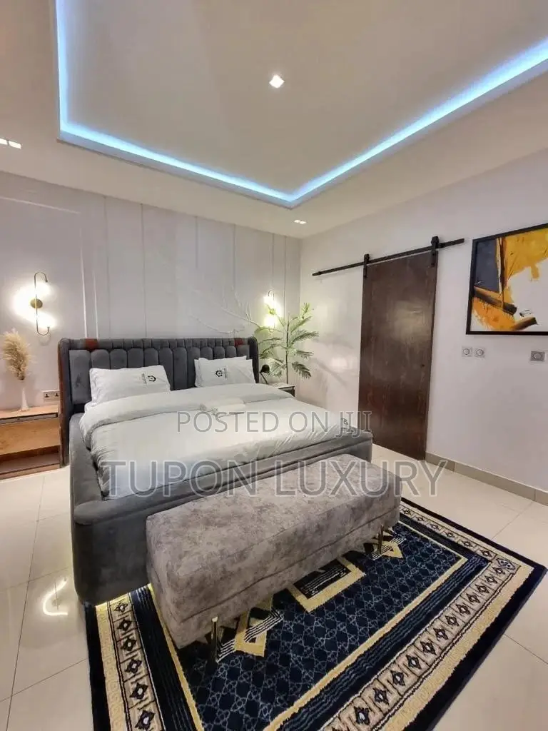 Luxury 2bedroom Duplex in Lekki Phase 1