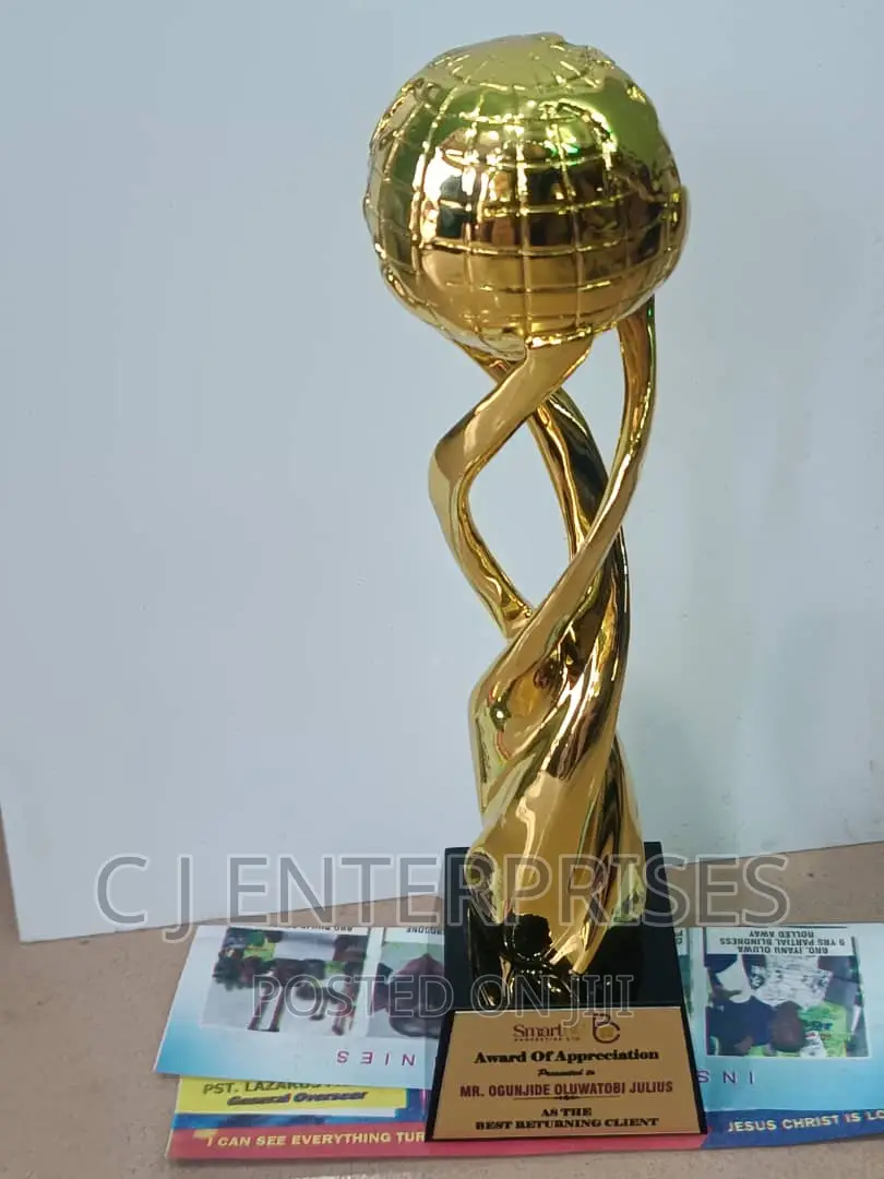 Trophy Award Plaque E789