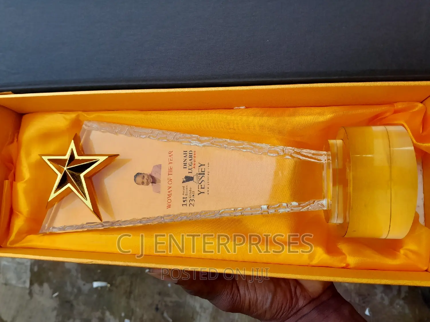 Glass Award Plaque F544