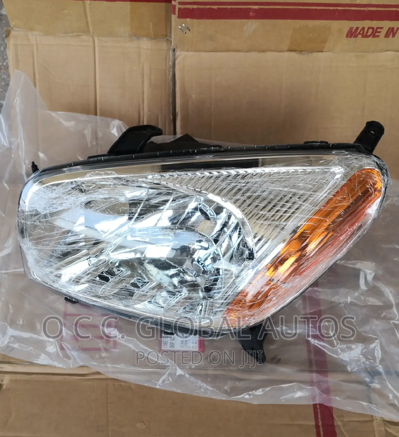 Headlamp Rav4 2001 Model