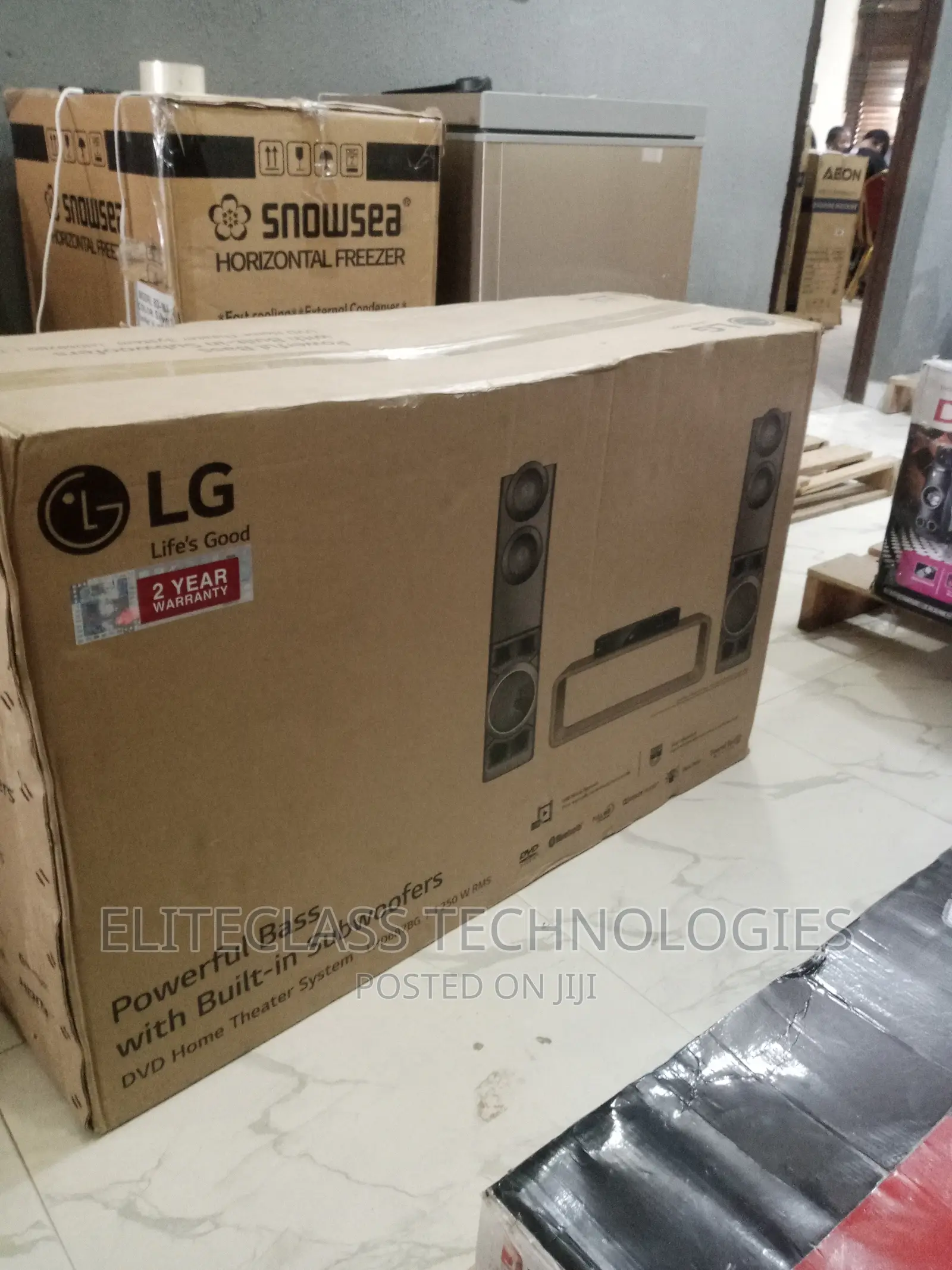 Qualit Durable LG DVD Home Theater System LHD687BG-1200RMS