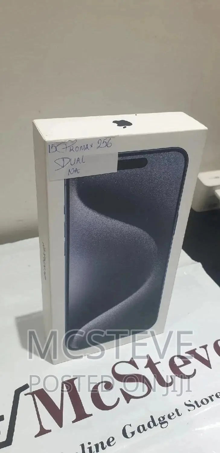 New Apple iPhone 15 Pro Max 256 GB Blue