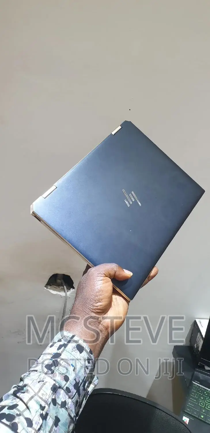 Laptop HP Spectre X360 13 16GB Intel Core I7 SSD 1T