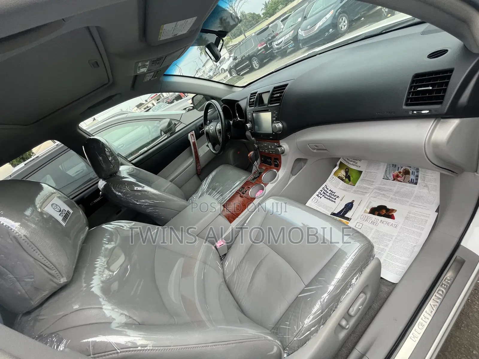 Toyota Highlander Limited 2010 White