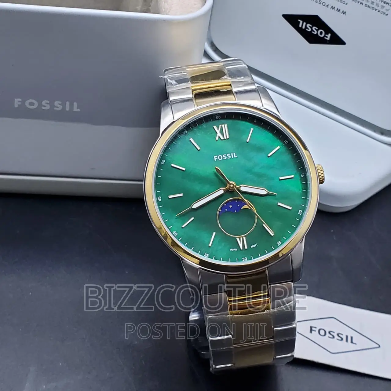 Original FOSSIL Silver Steel Chain Watch Available in Store