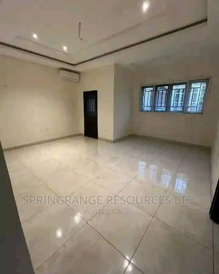Interior And Exterior Professional House Painters