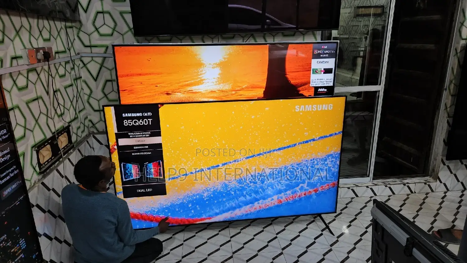 Giant 85" Samsung Q60T Boundless Smart TV With Quantum HDRCH