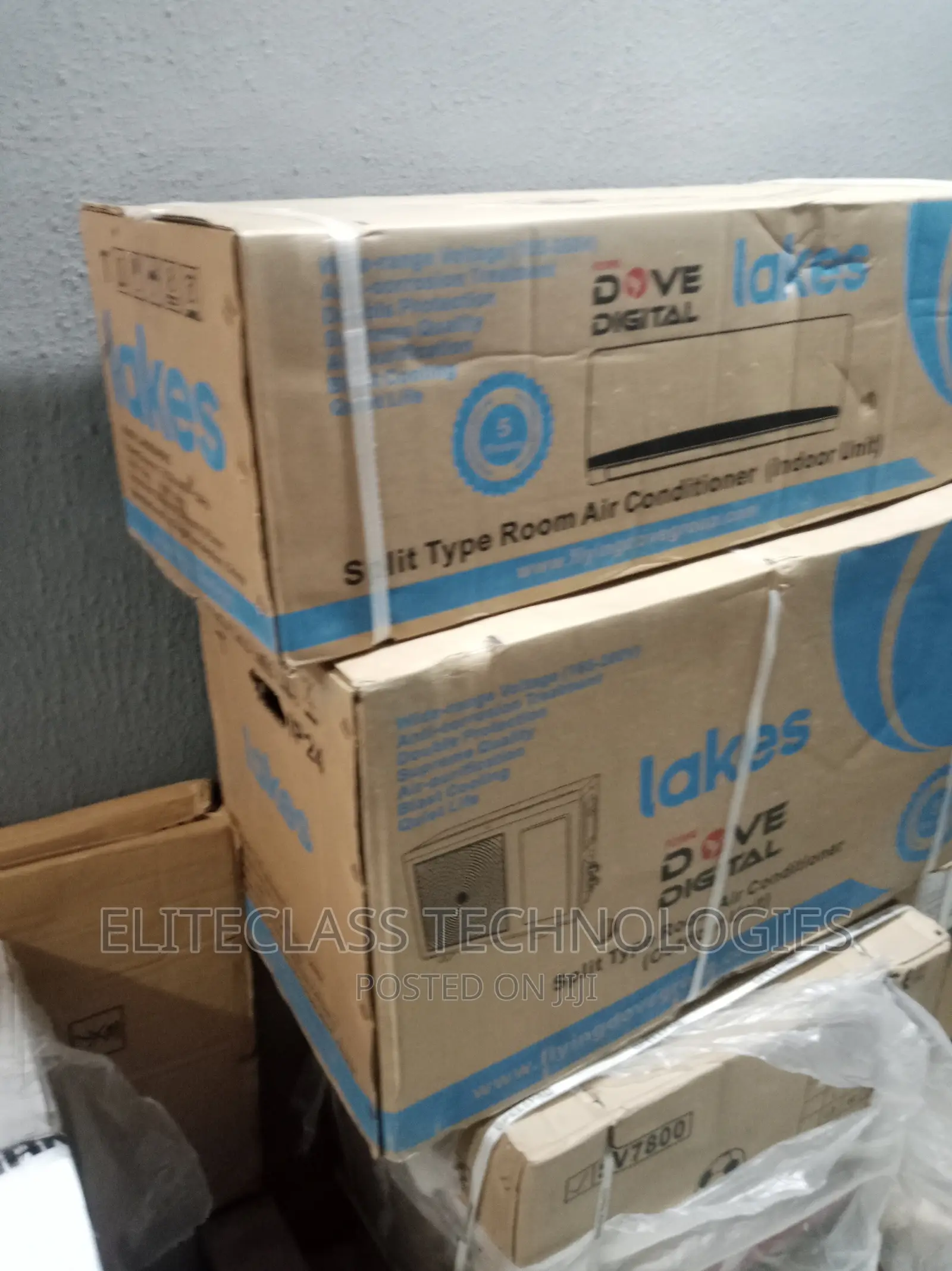 Lakes Indoor Outdoor Air Conditioner LAKS09AERO