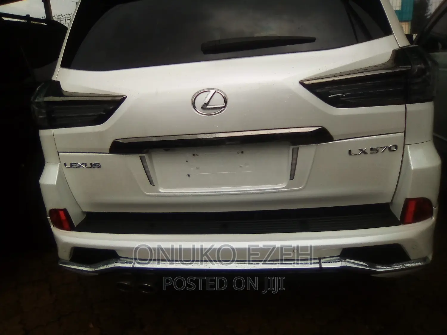 Lexus LX 570 (5 seats) AWD 2019 White