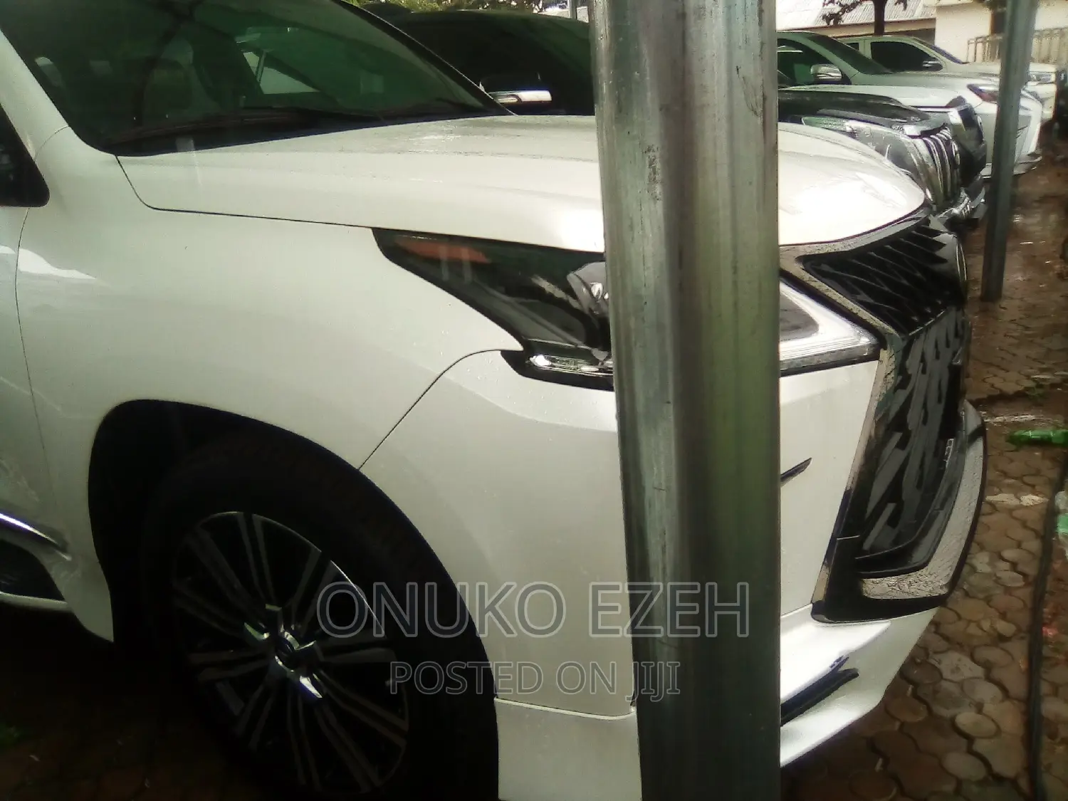 Lexus LX 570 (5 seats) AWD 2019 White