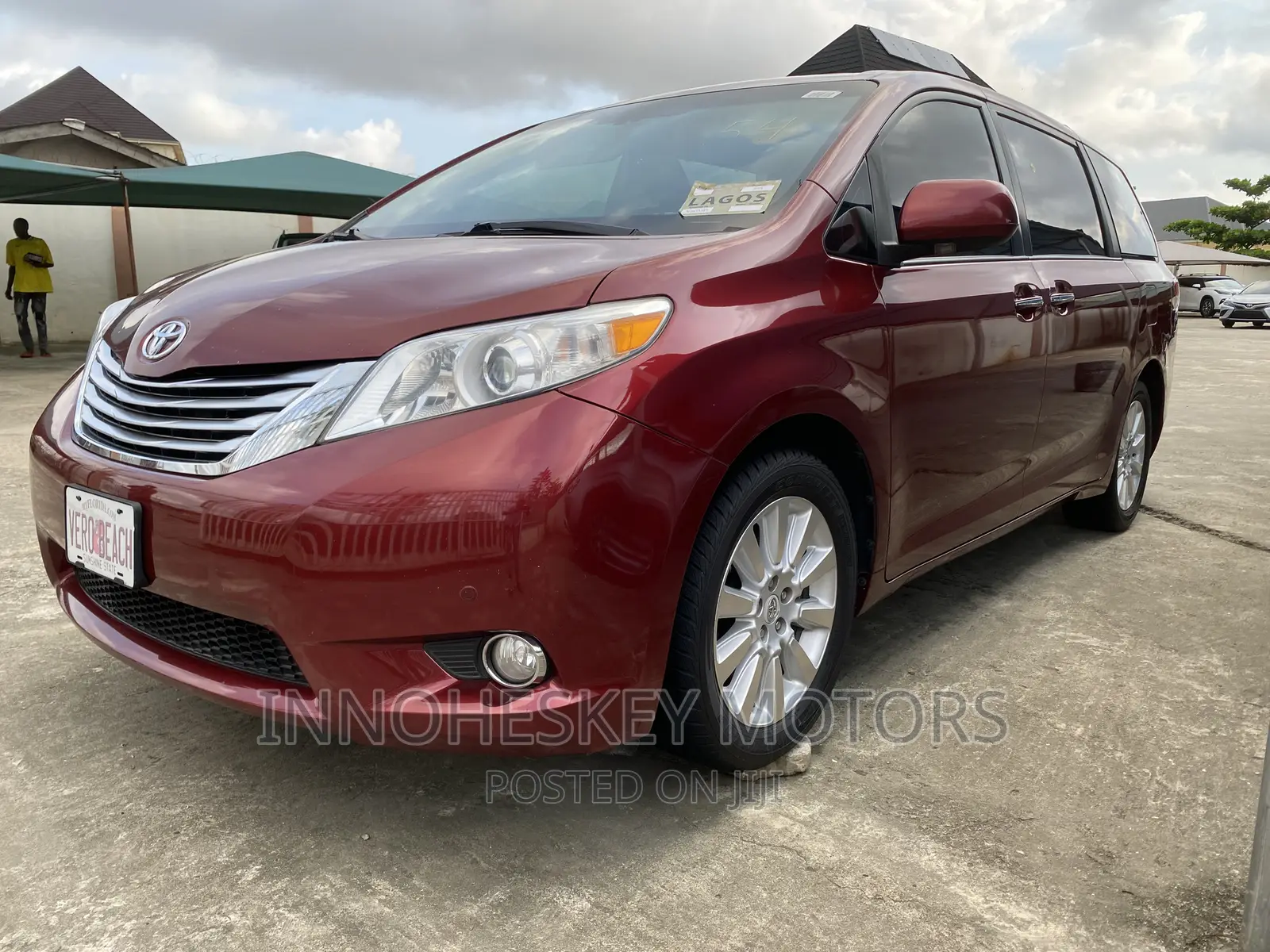 Toyota Sienna Limited AWD 7-Passenger 2013 Red